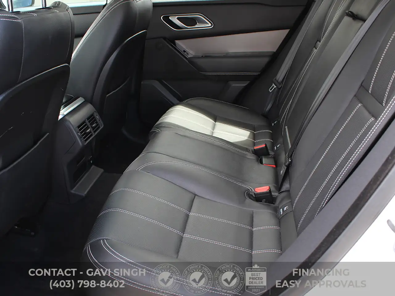 Land Rover Range Rover Velar photo Land Rover Range Rover Velar
