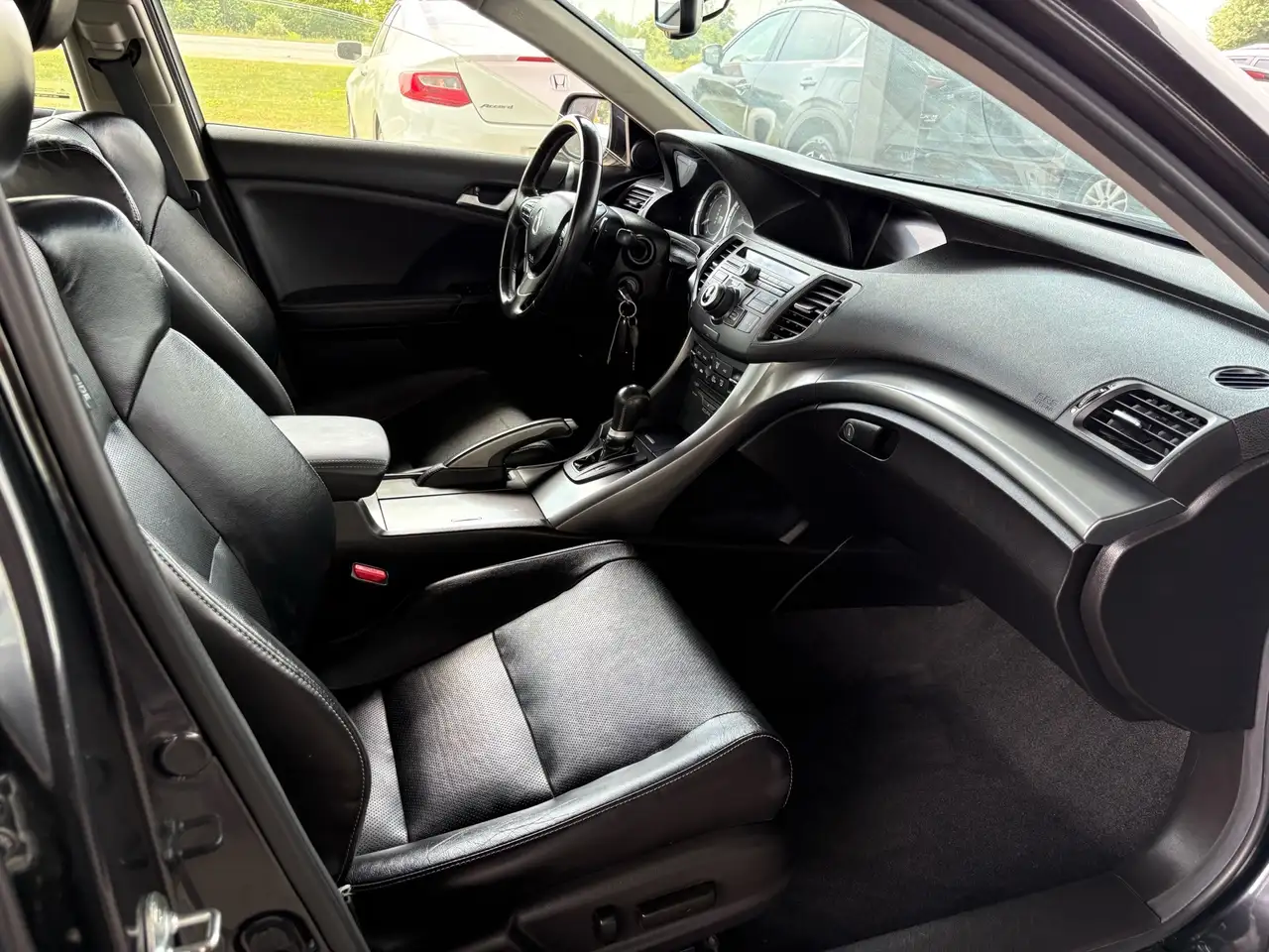 Acura TSX снимка Acura TSX