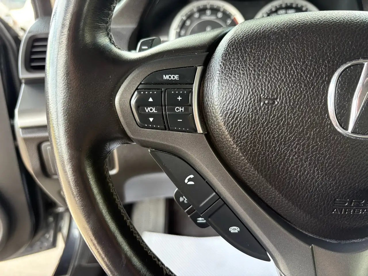 Acura TSX снимка Acura TSX