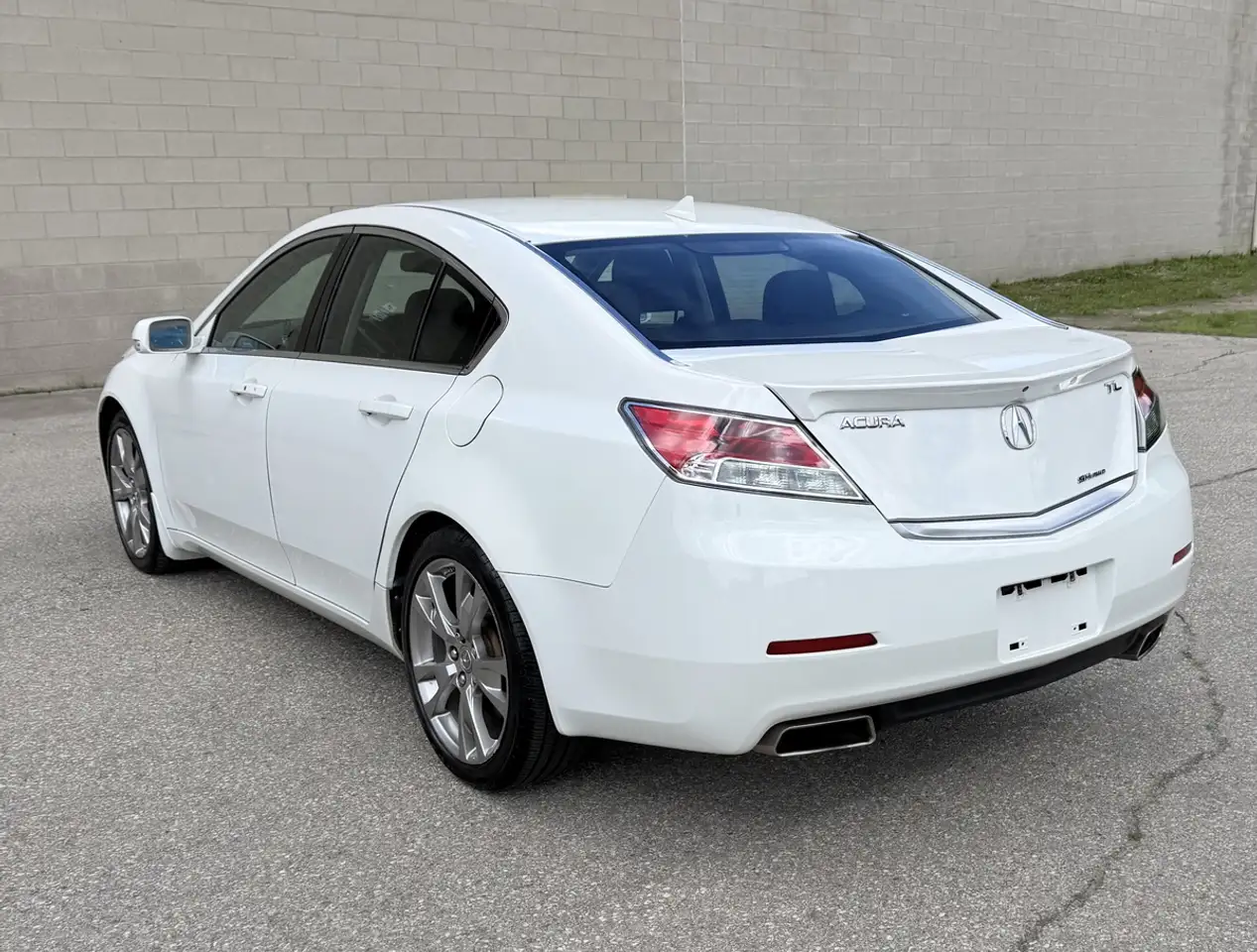 Acura TL снимка Acura TL