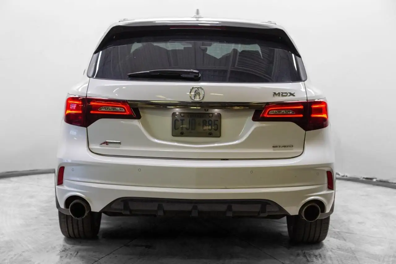 Acura MDX снимка Acura MDX