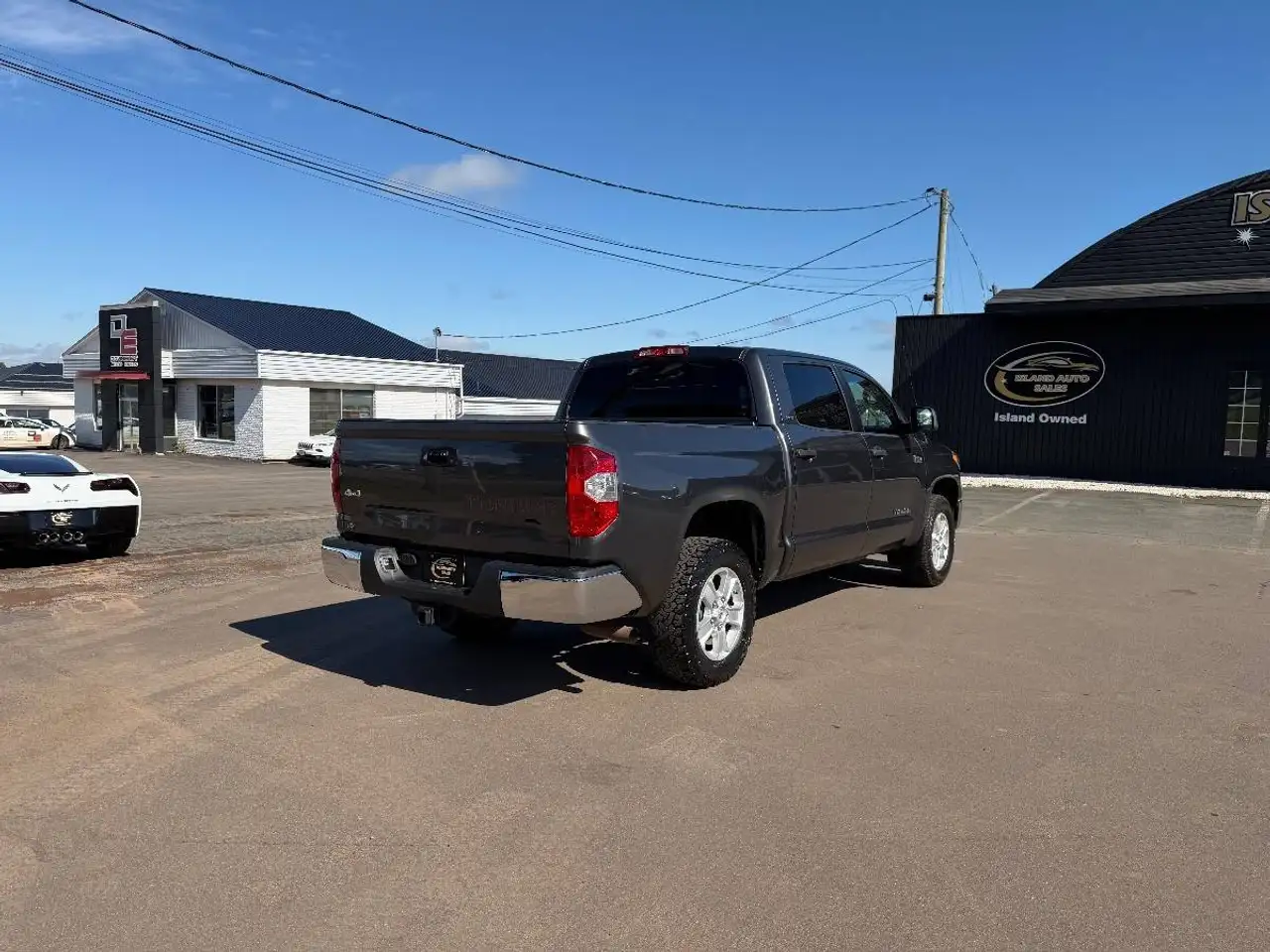 Toyota Tundra photo Toyota Tundra