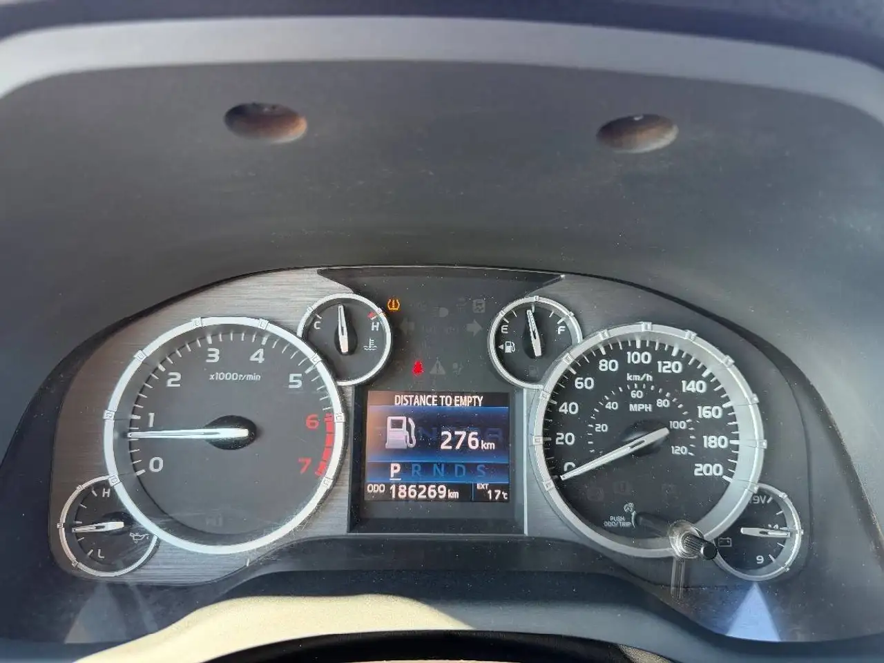 Toyota Tundra photo Toyota Tundra