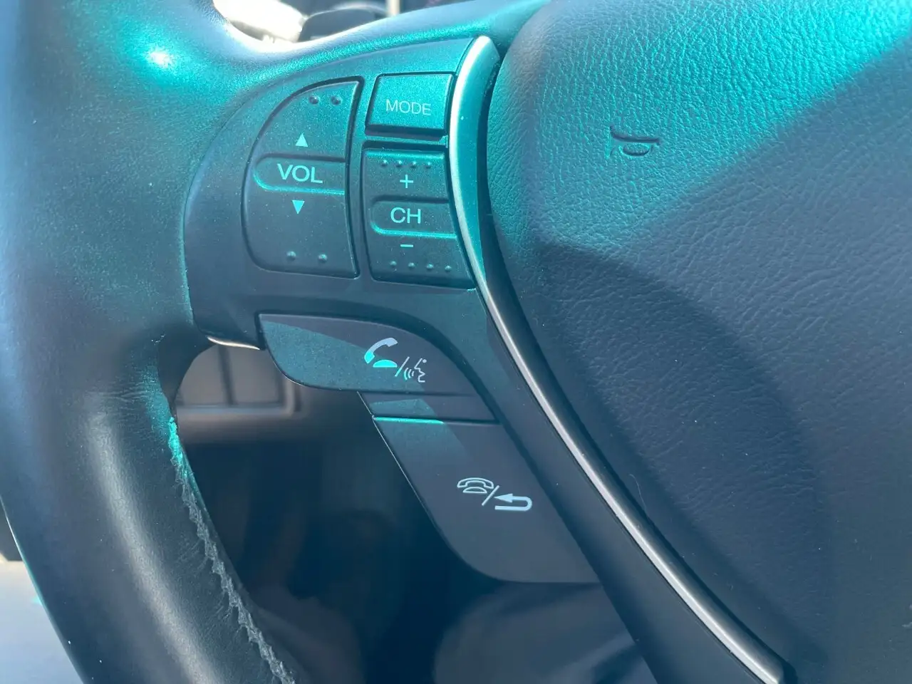 Acura TL снимка Acura TL
