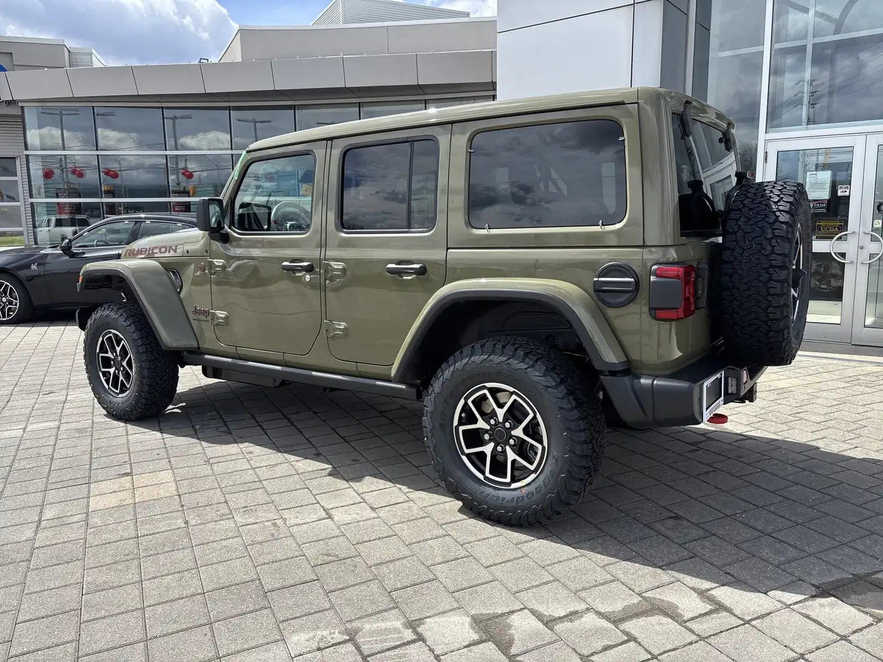 Jeep Wrangler снимка Jeep Wrangler