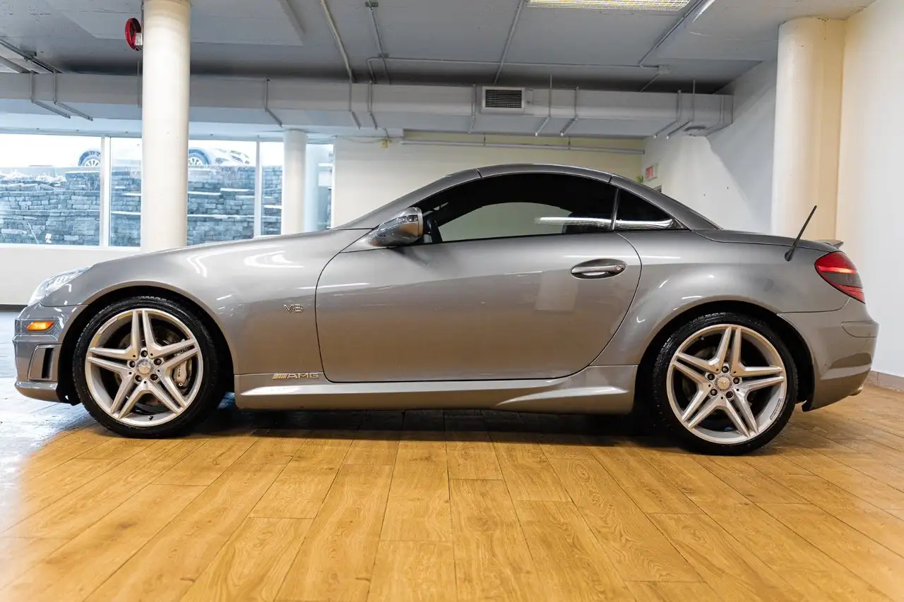 Mercedes-Benz SLK снимка Mercedes-Benz SLK