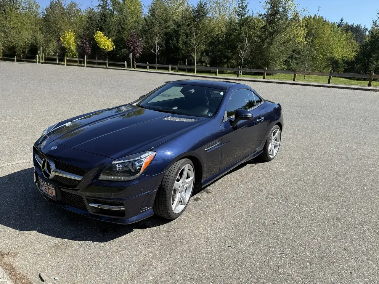 Mercedes-Benz SLK снимка Mercedes-Benz SLK