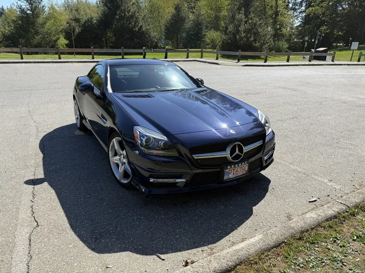 Mercedes-Benz SLK снимка Mercedes-Benz SLK