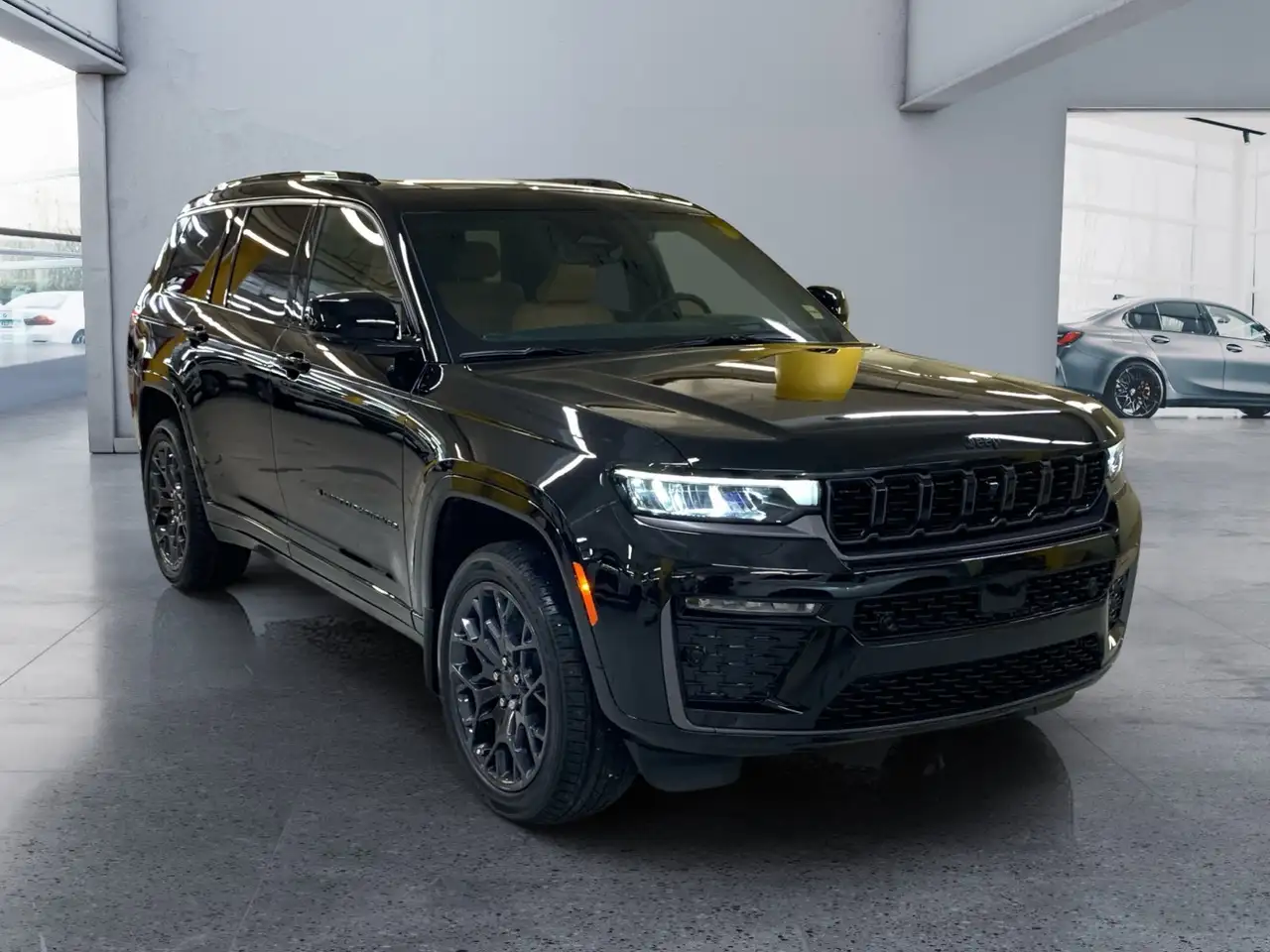 Jeep Grand Cherokee photo Jeep Grand Cherokee