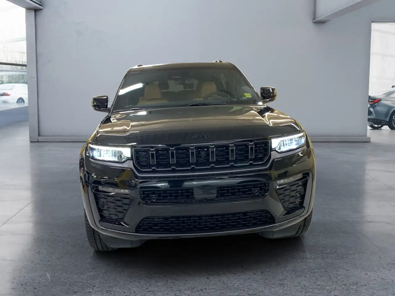 Jeep Grand Cherokee photo Jeep Grand Cherokee
