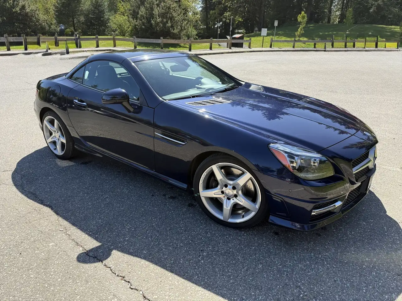 Mercedes-Benz SLK снимка Mercedes-Benz SLK