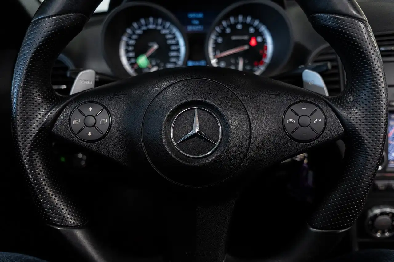 Mercedes-Benz SLK снимка Mercedes-Benz SLK