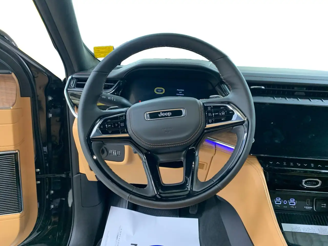 Jeep Grand Cherokee photo Jeep Grand Cherokee