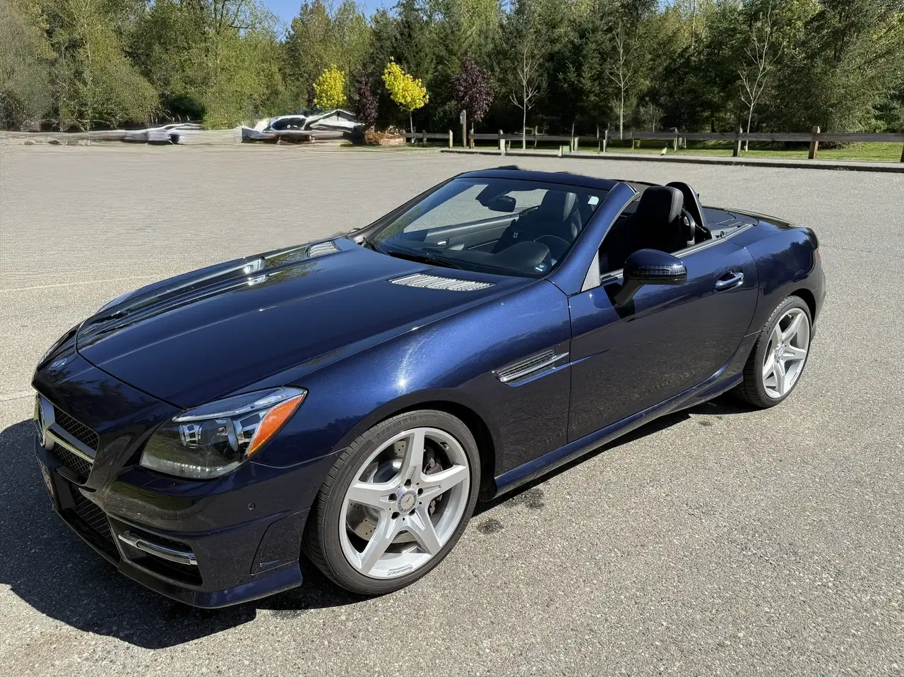 Mercedes-Benz SLK снимка Mercedes-Benz SLK