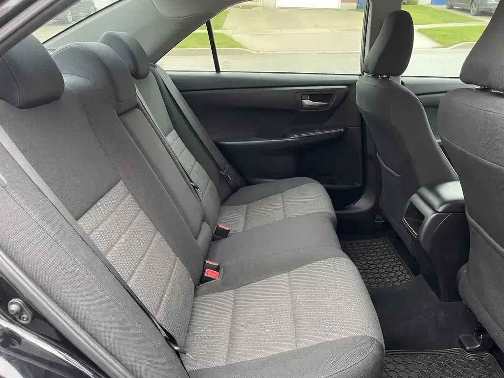 Toyota Camry снимка Toyota Camry