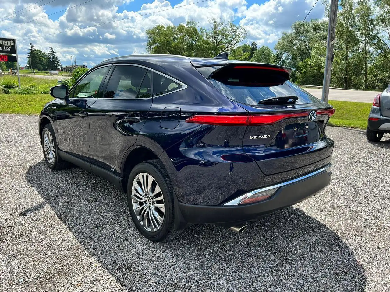 Toyota Venza photo Toyota Venza