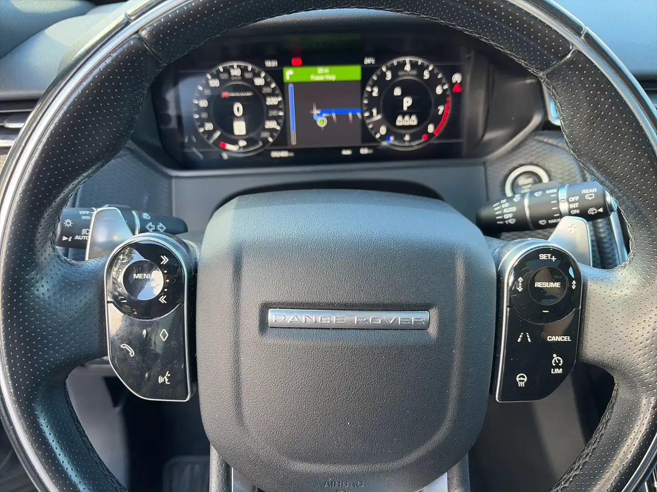 Land Rover Range Rover Velar photo Land Rover Range Rover Velar