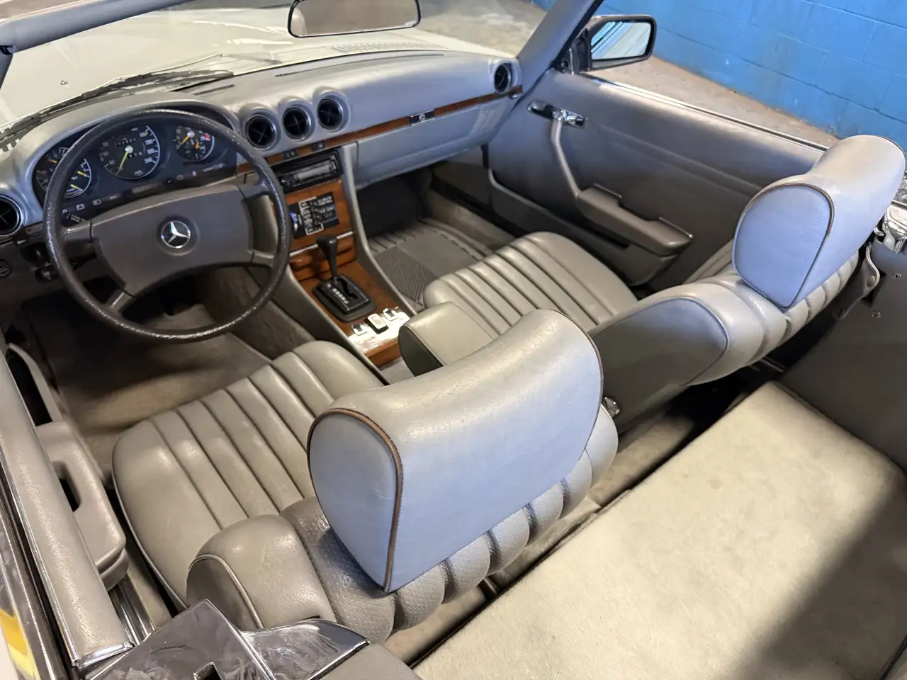 Mercedes-Benz 380 снимка Mercedes-Benz 380