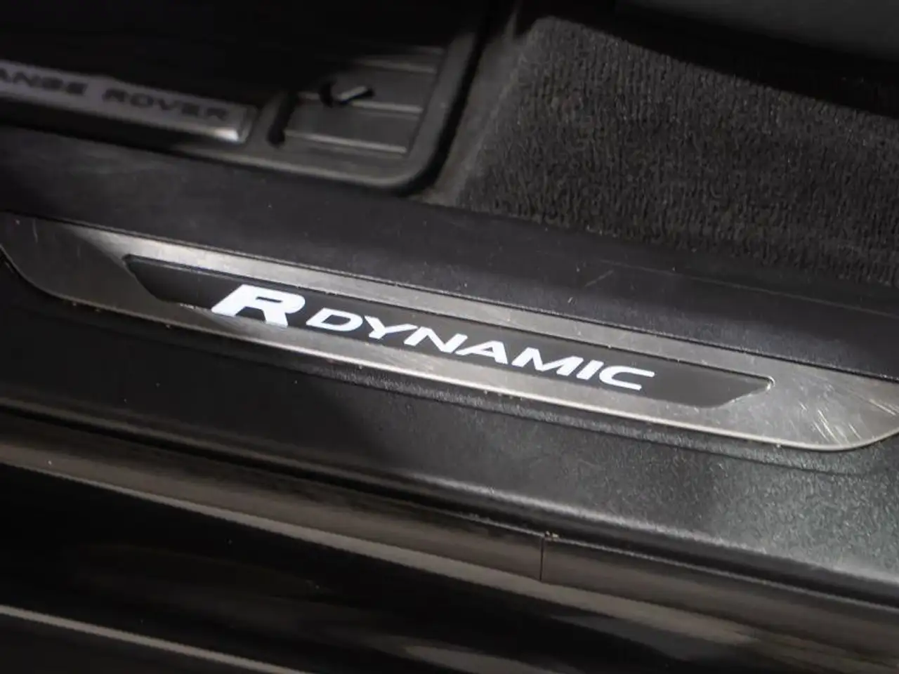 Land Rover Range Rover Velar снимка Land Rover Range Rover Velar
