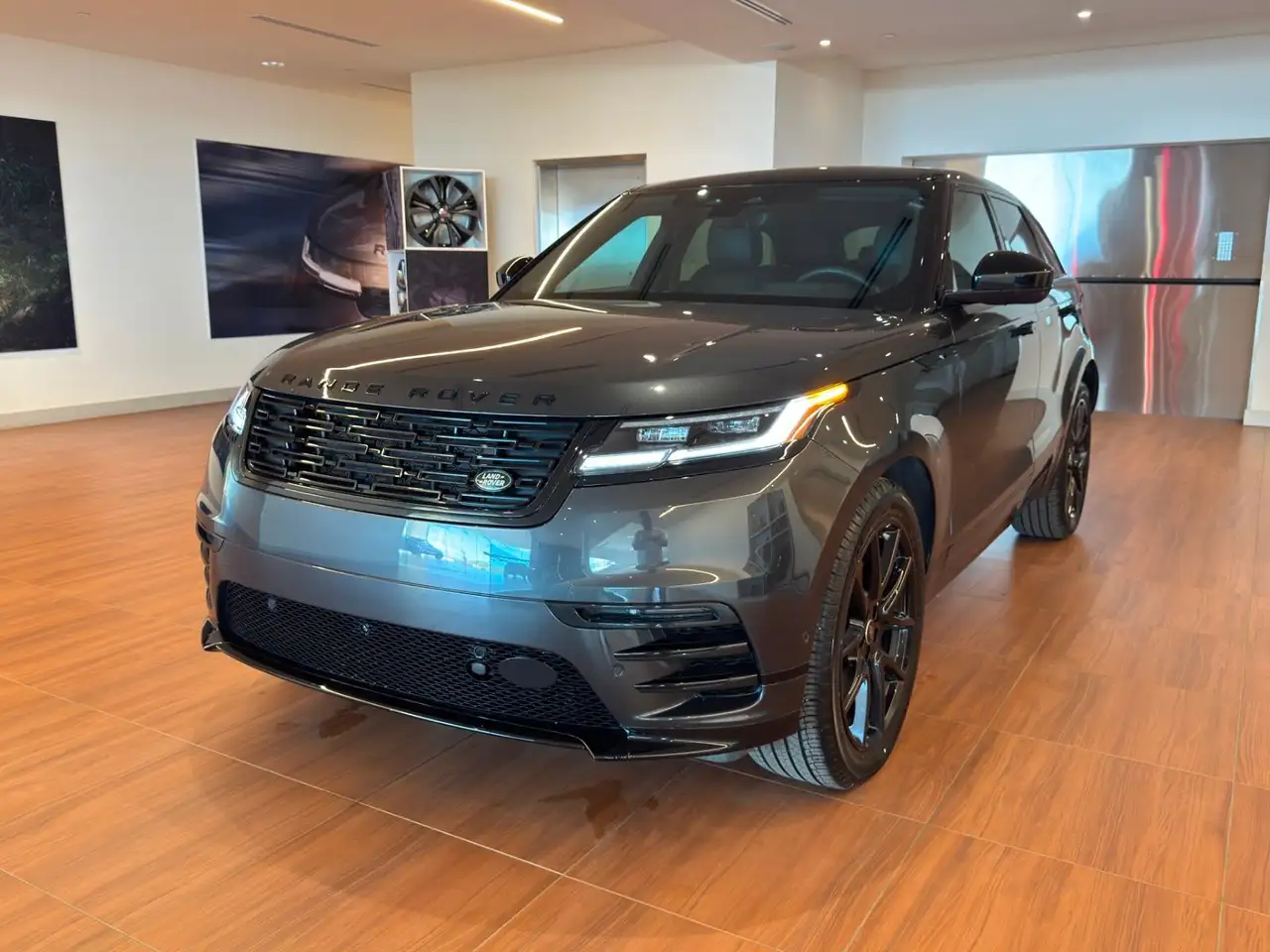 2026 Land Rover Range Rover Velar