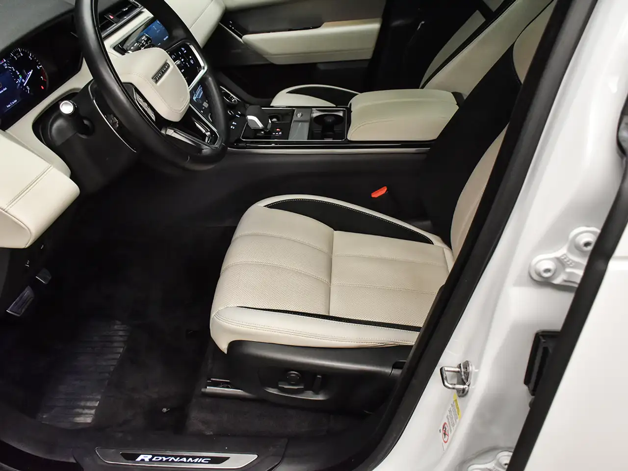 Land Rover Range Rover Velar fotografie Land Rover Range Rover Velar