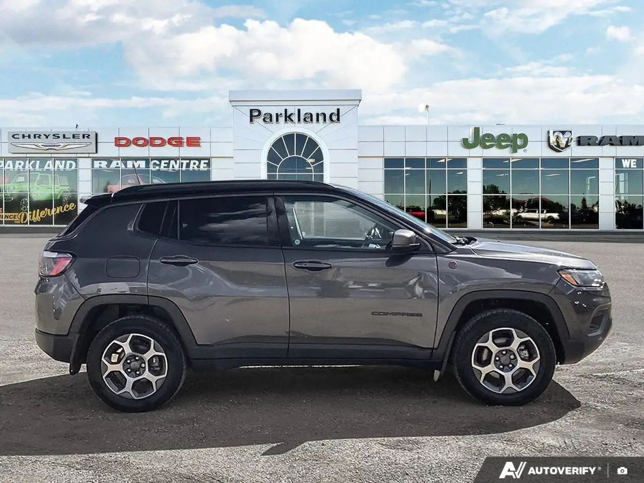 Jeep Compass photo Jeep Compass