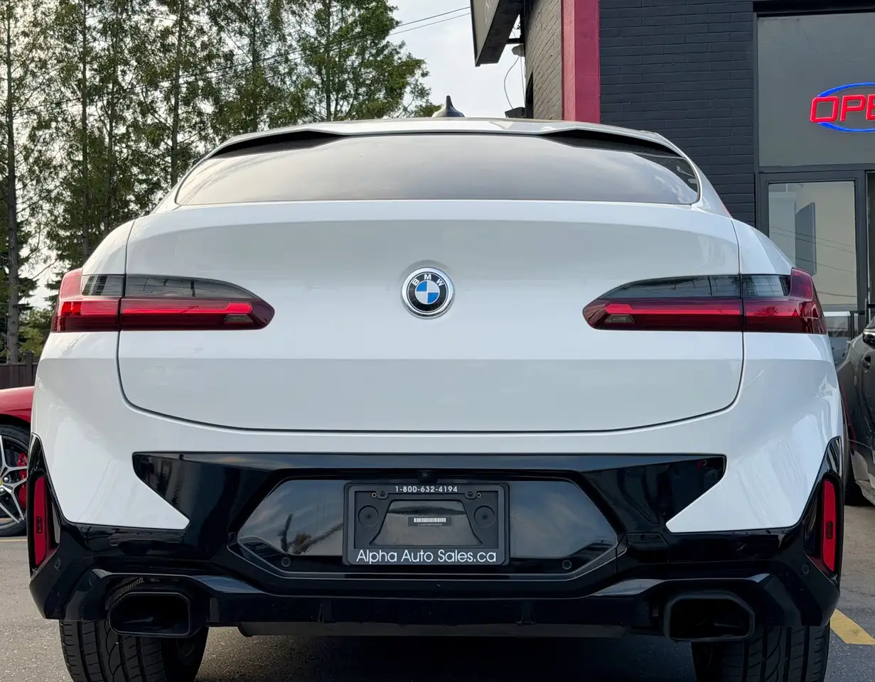 BMW X4 photo BMW X4
