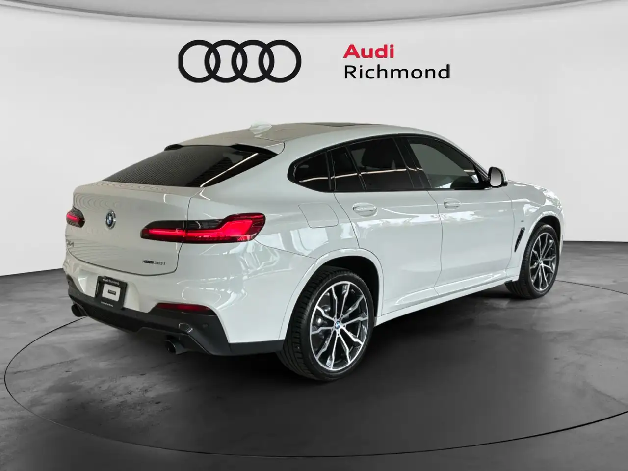 BMW X4 photo BMW X4