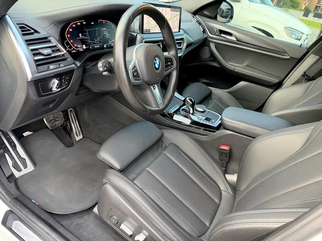 BMW X4 photo BMW X4