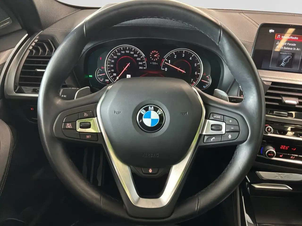 BMW X4 photo BMW X4