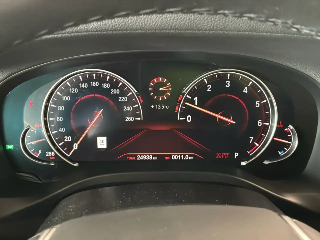 BMW X4 photo BMW X4