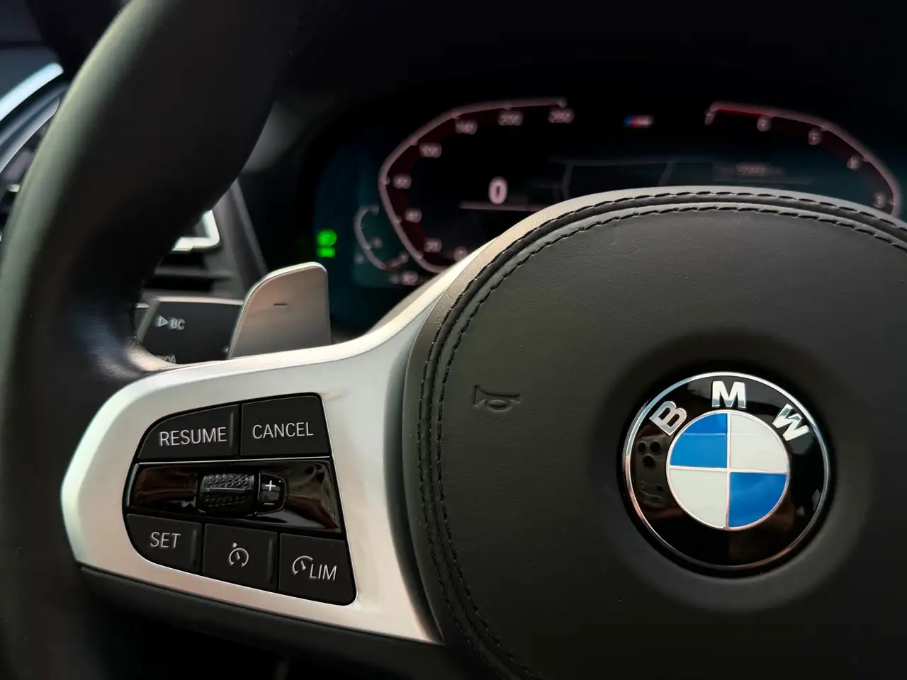 BMW X4 photo BMW X4