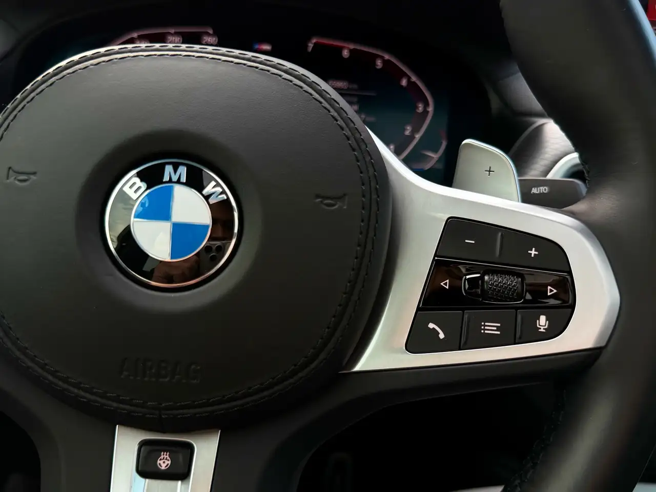 BMW X4 photo BMW X4