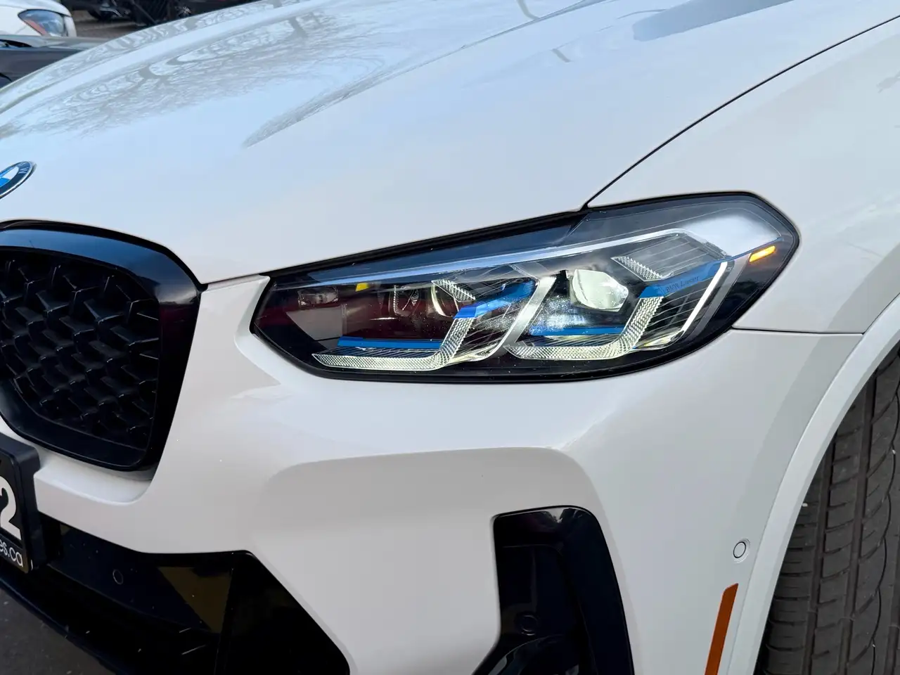 BMW X4 photo BMW X4