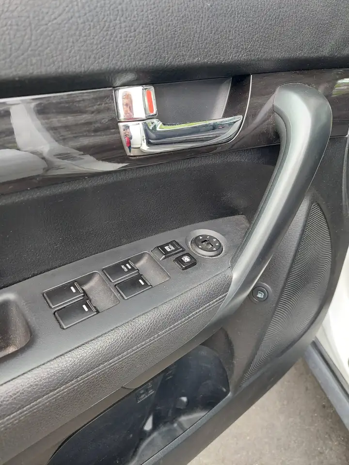 Kia Sorento photo Kia Sorento