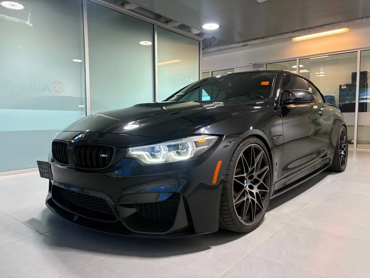 BMW M4 fotografie BMW M4