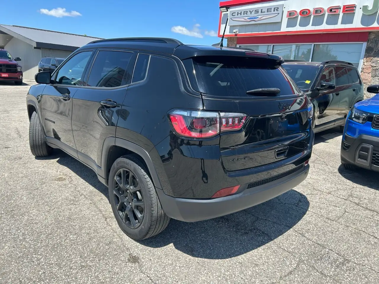Jeep Compass photo Jeep Compass