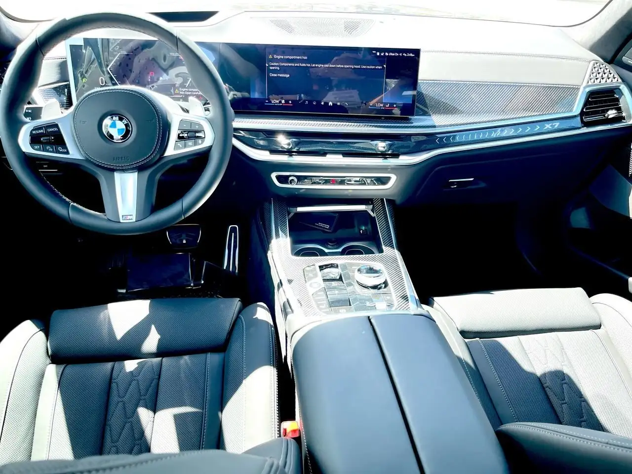 BMW X7 снимка BMW X7