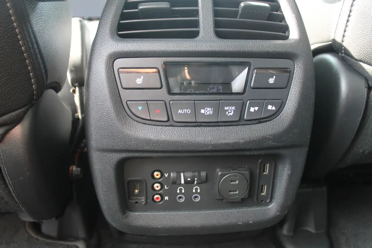 Honda Pilot снимка Honda Pilot