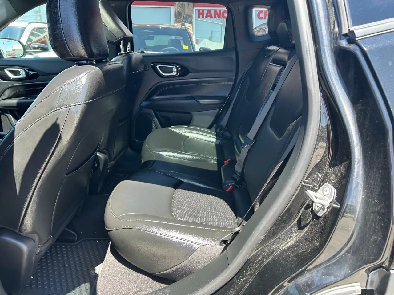 Jeep Compass photo Jeep Compass