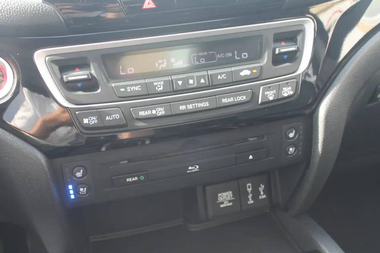 Honda Pilot снимка Honda Pilot