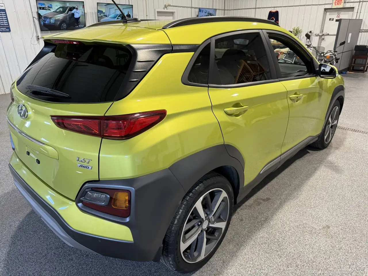 Hyundai KONA photo Hyundai KONA