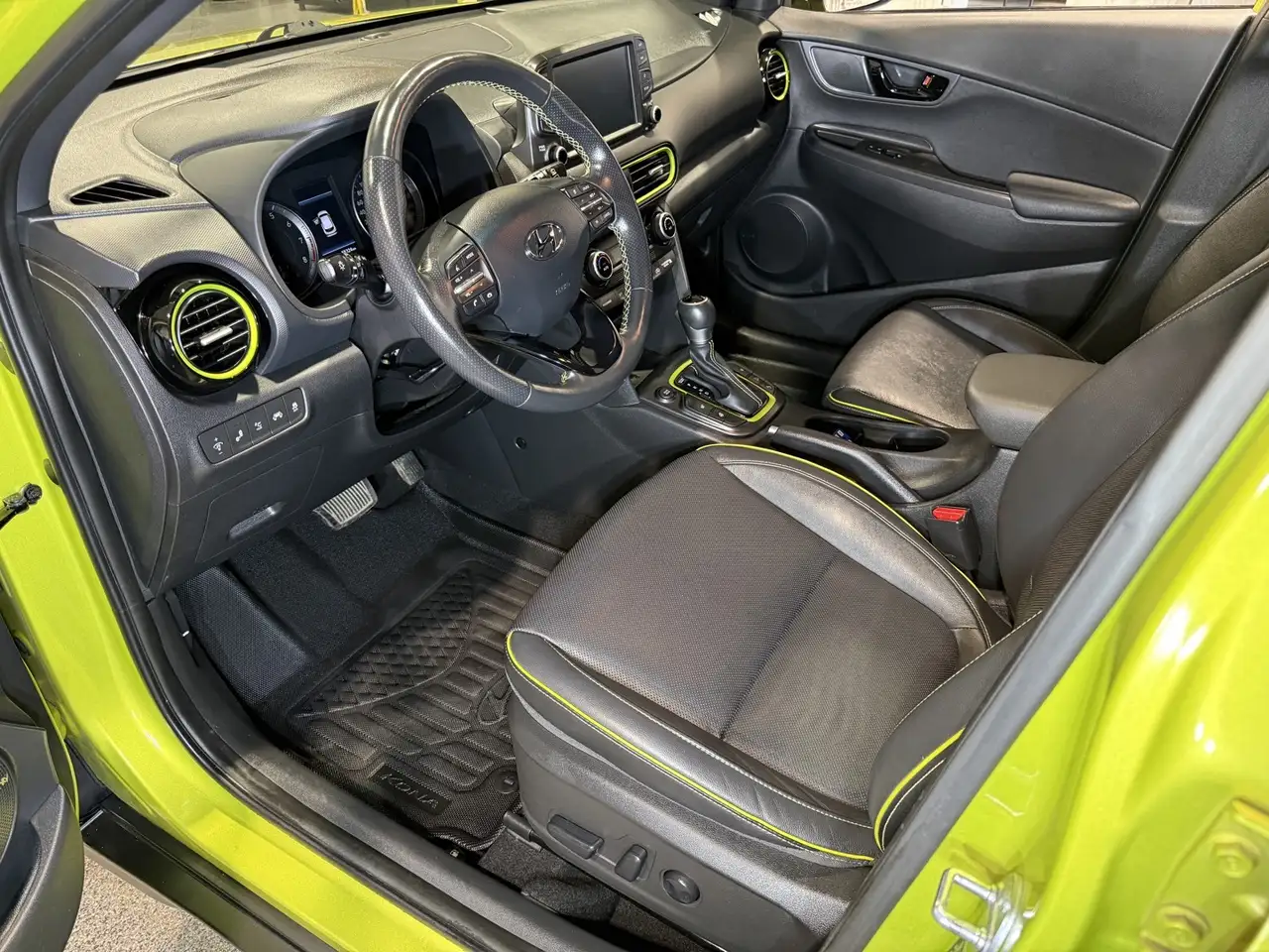 Hyundai KONA photo Hyundai KONA