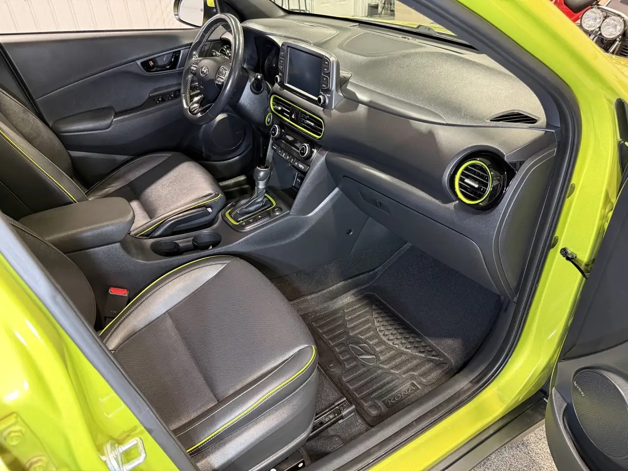 Hyundai KONA photo Hyundai KONA