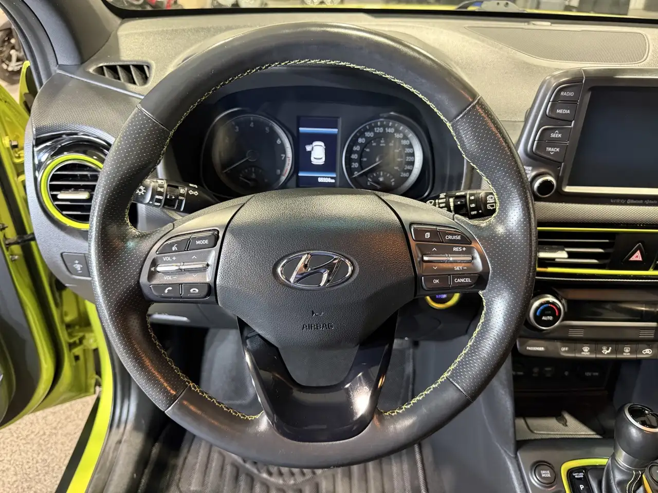 Hyundai KONA photo Hyundai KONA