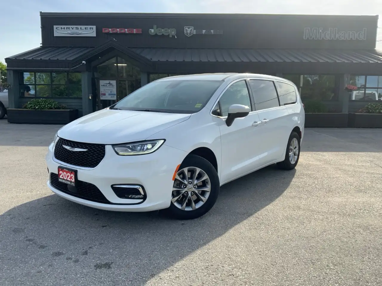 2023 Chrysler Pacifica