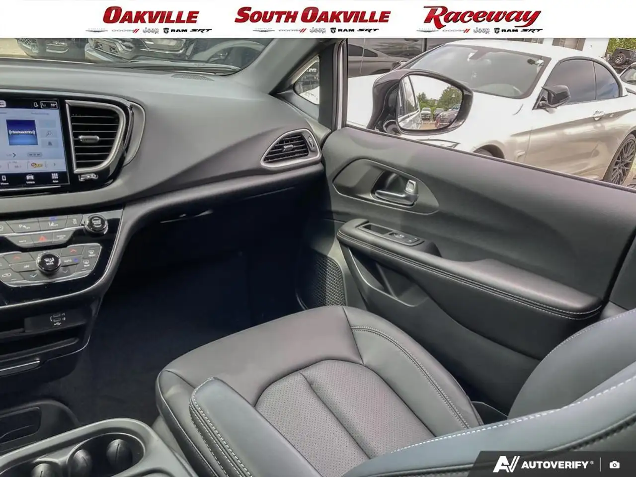 Chrysler Grand Caravan fotografie Chrysler Grand Caravan
