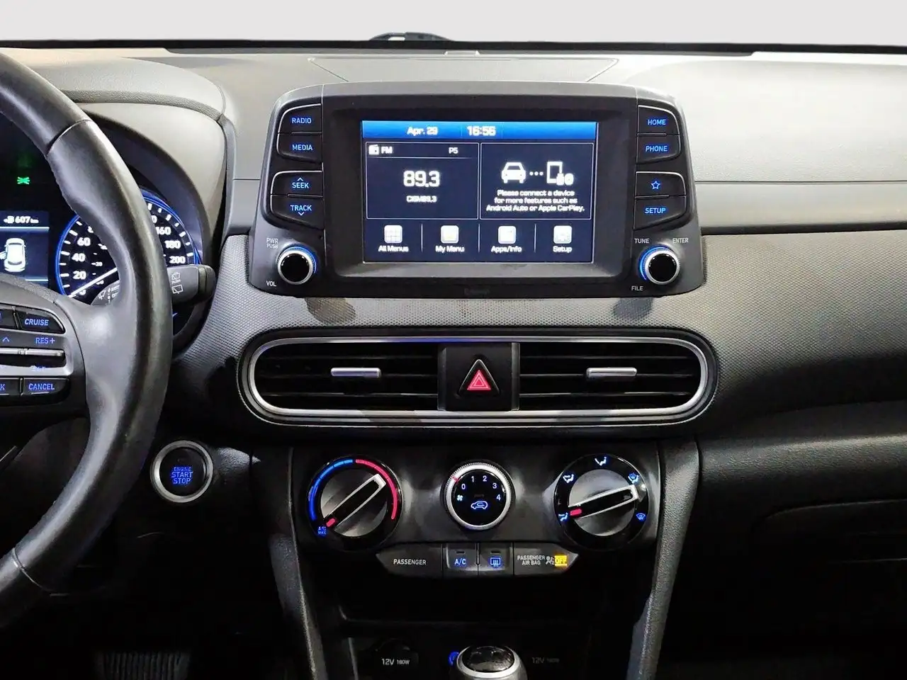 Hyundai KONA снимка Hyundai KONA
