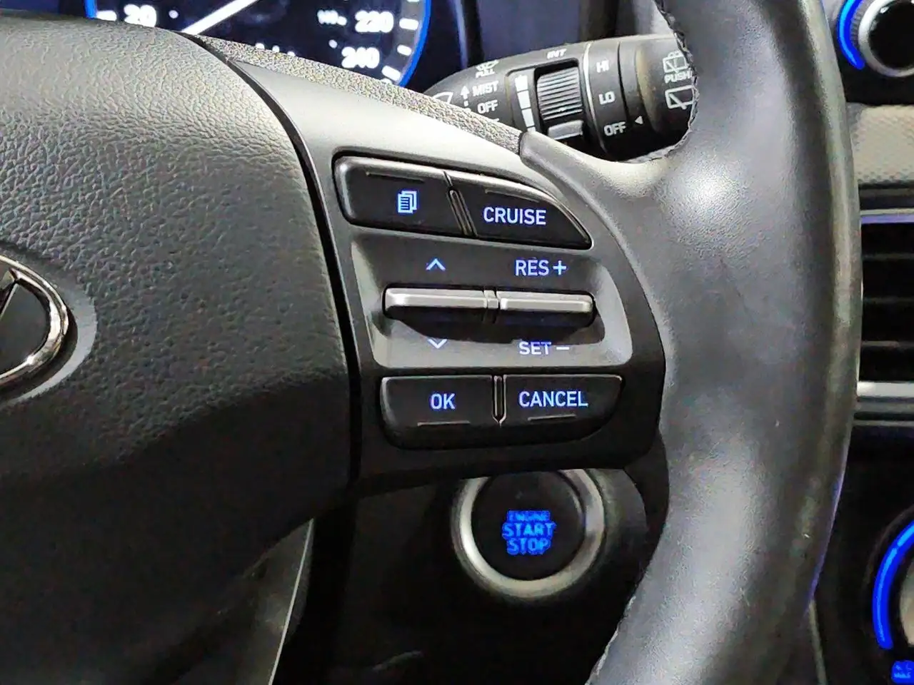 Hyundai KONA снимка Hyundai KONA