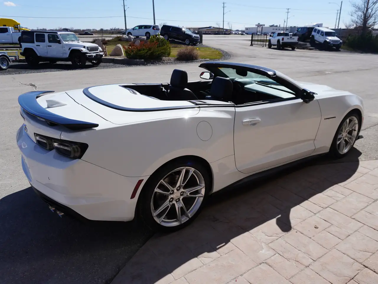 Chevrolet Camaro снимка Chevrolet Camaro